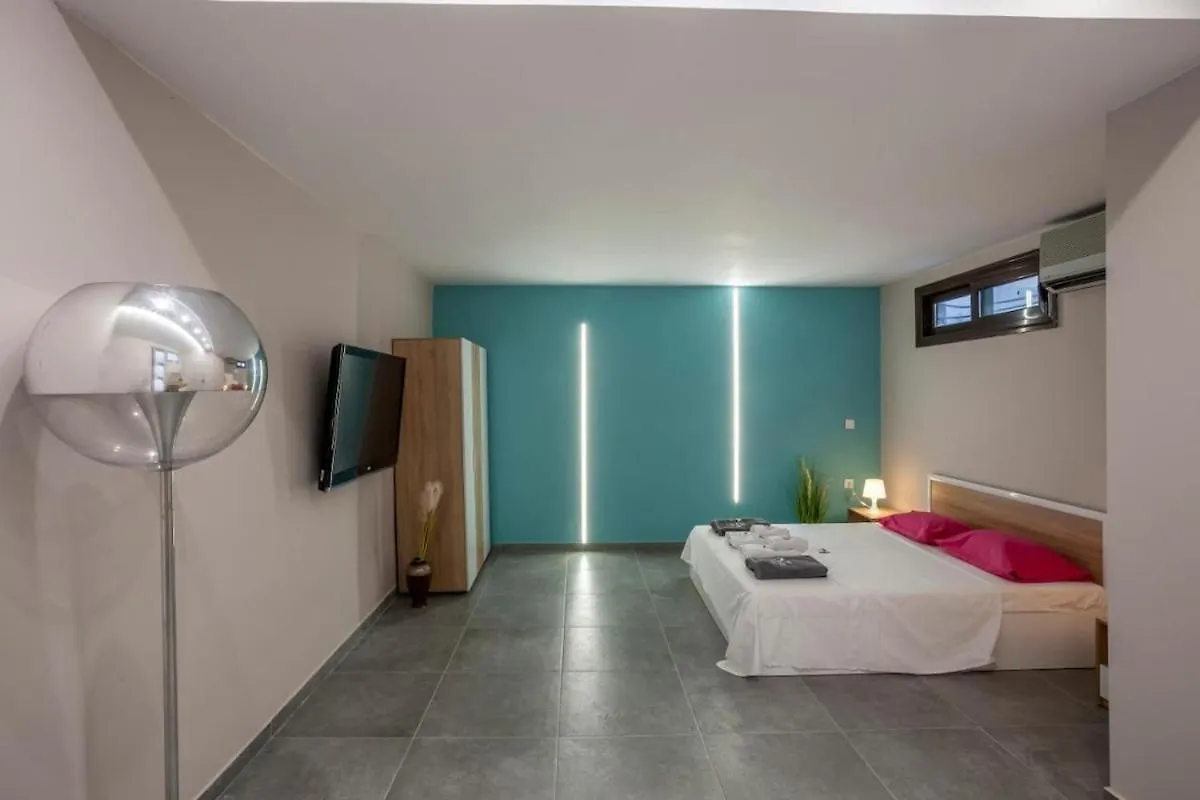 Palms Jacuzzi And Pool Villa Sani